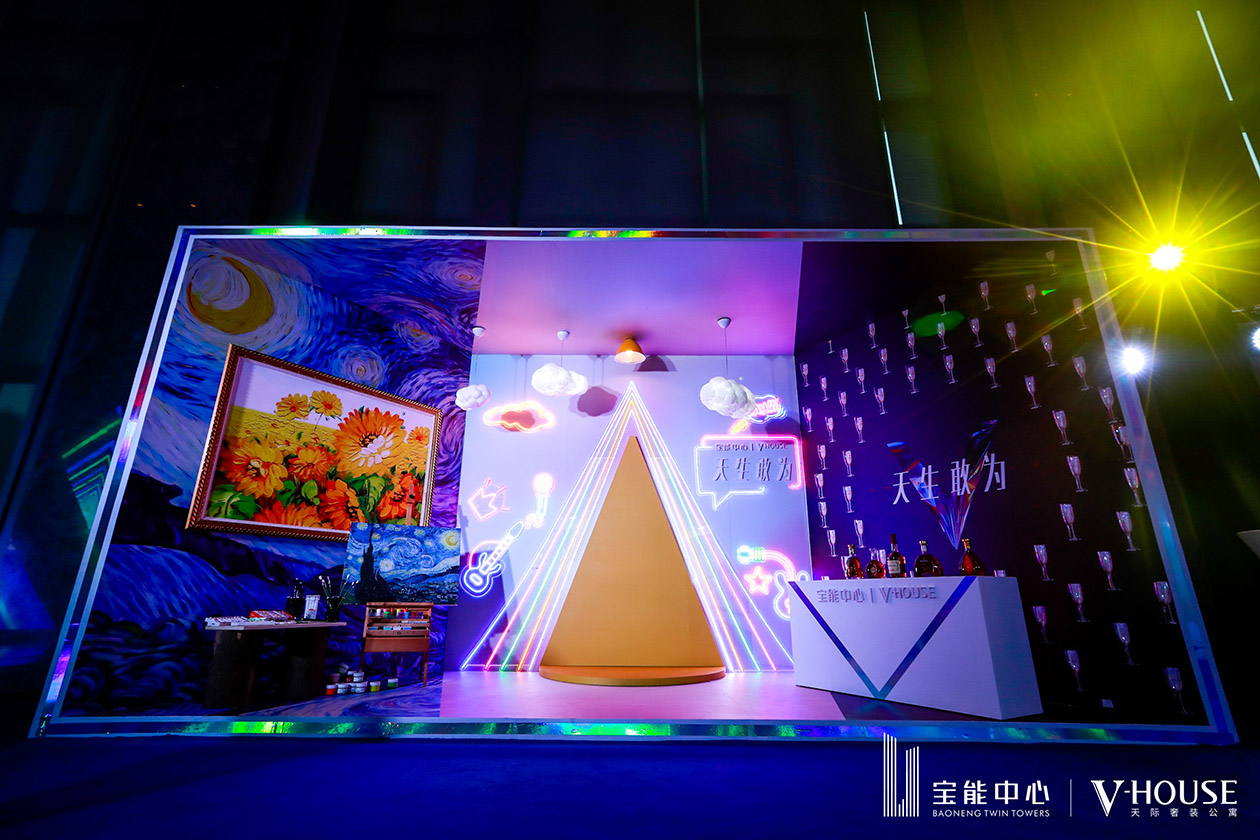 蓝狮娱乐 56579