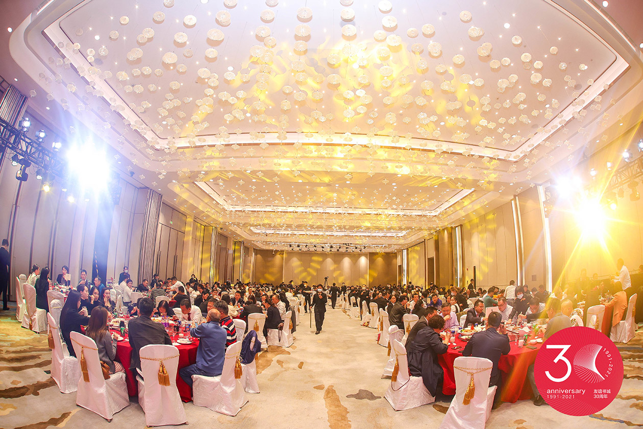 蓝狮娱乐 8cce8