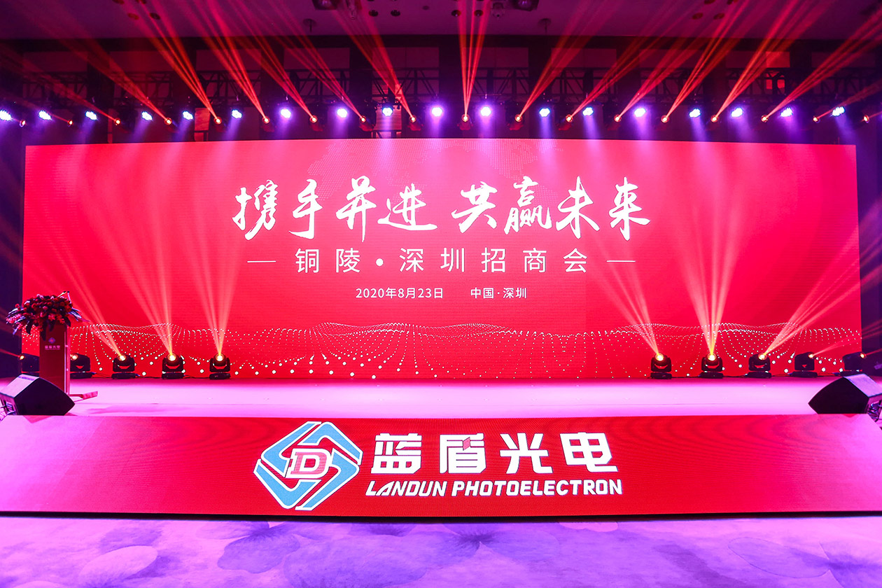 蓝狮娱乐 1ad33
